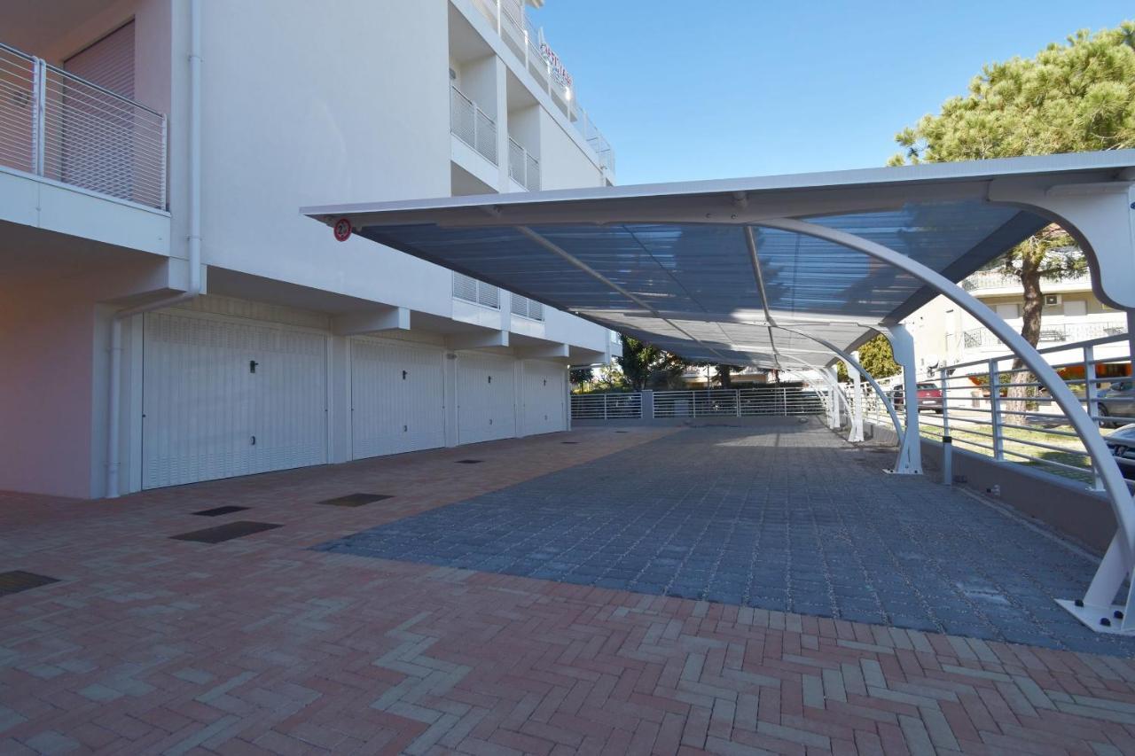Residence Al Molo - Agenzia Cocal Καόρλε Εξωτερικό φωτογραφία