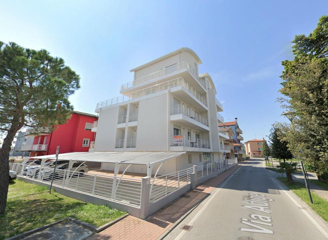 Residence Al Molo - Agenzia Cocal Καόρλε Εξωτερικό φωτογραφία